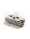  Odparovač vôní do sauny so 3 otvormi
Odparovač je z kameňa a má malé otvory, kde sa naleje voda s esenciálnym olejom alebo extrakt do sauny. V saune sa vytvorí príjemná vôňa, ktorá sa odparuje. Odparovač sa položí medzi saunové kamene.


Zloženie: kameň
Odparovač je z 3 otvormi.
Veľkosť: 10 x 9 cm
Celková kapacita je 10 ml v jednom otvori.
Každý odparovač je originál. Robený ručne.

