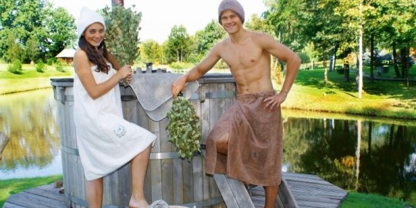 Šik aj v saune! Časy, keď ste do wellness vkročili s obstarožným uterákom v ruke sa skončili.