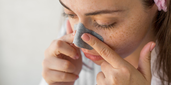 Ako odstrániť čierne bodky a predchádzať ich návratu 